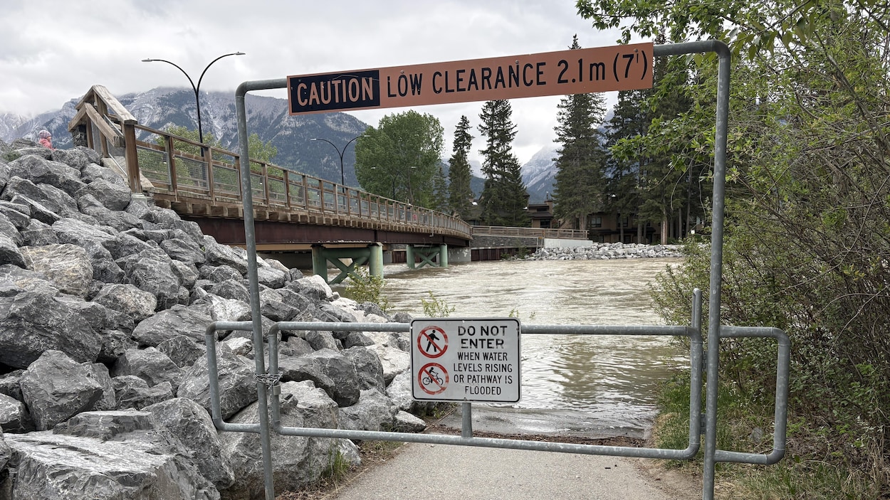 Calgary et le sud de l’Alberta sous surveillance alors que les niveaux de rivières montent