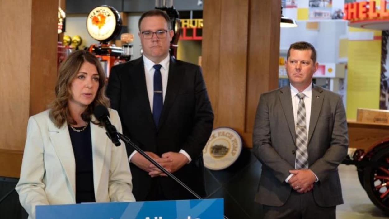 3,4 millions d’Albertains recevront 100 $