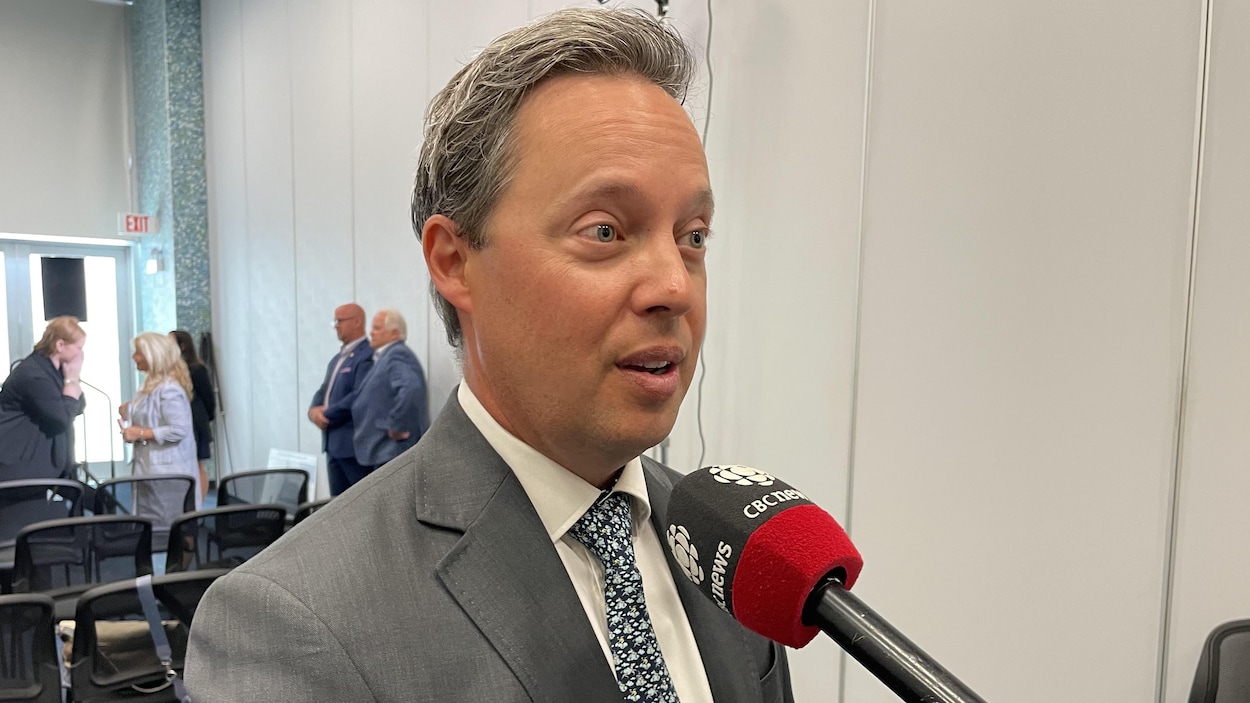 Le Parti libéral tiendra tout de même un congrès pour Dan Kutcher