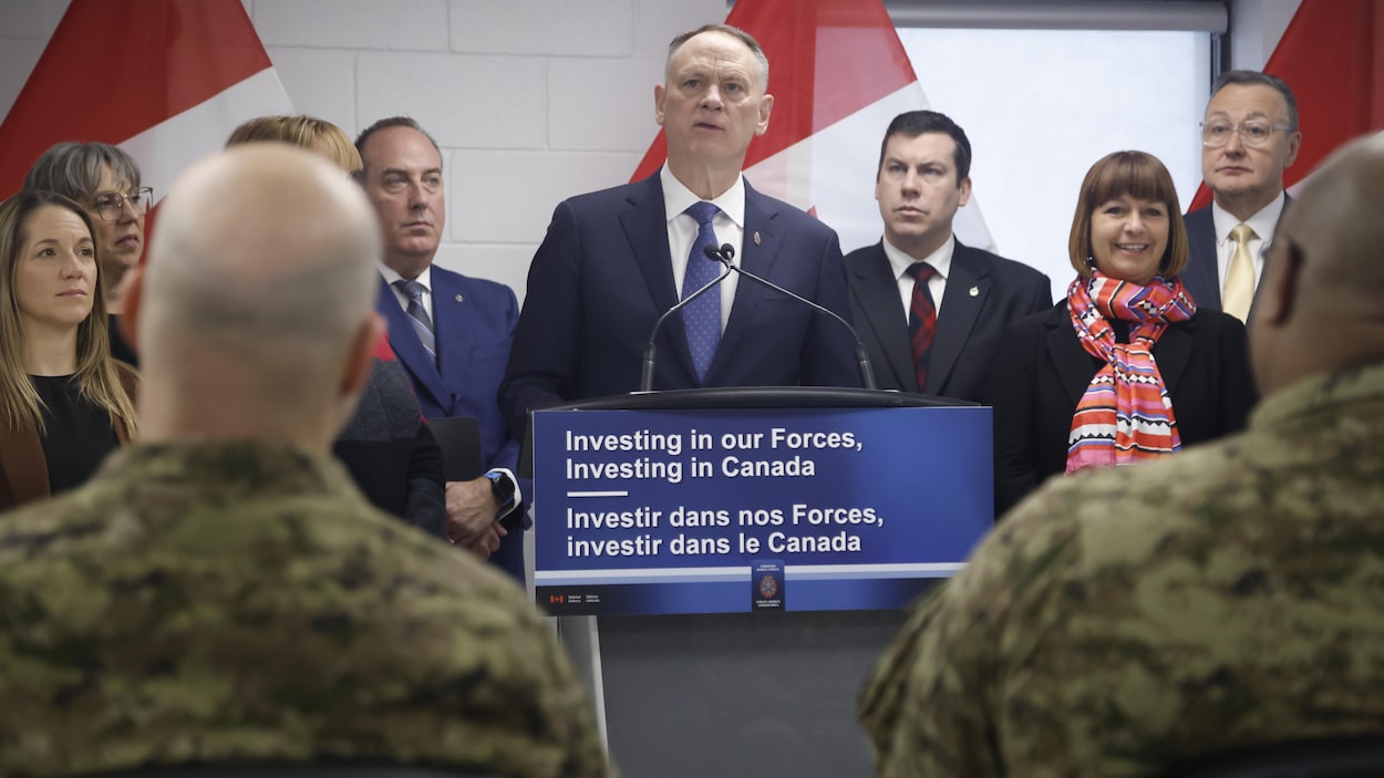 Ottawa annonce des milliers de nouveaux logements militaires