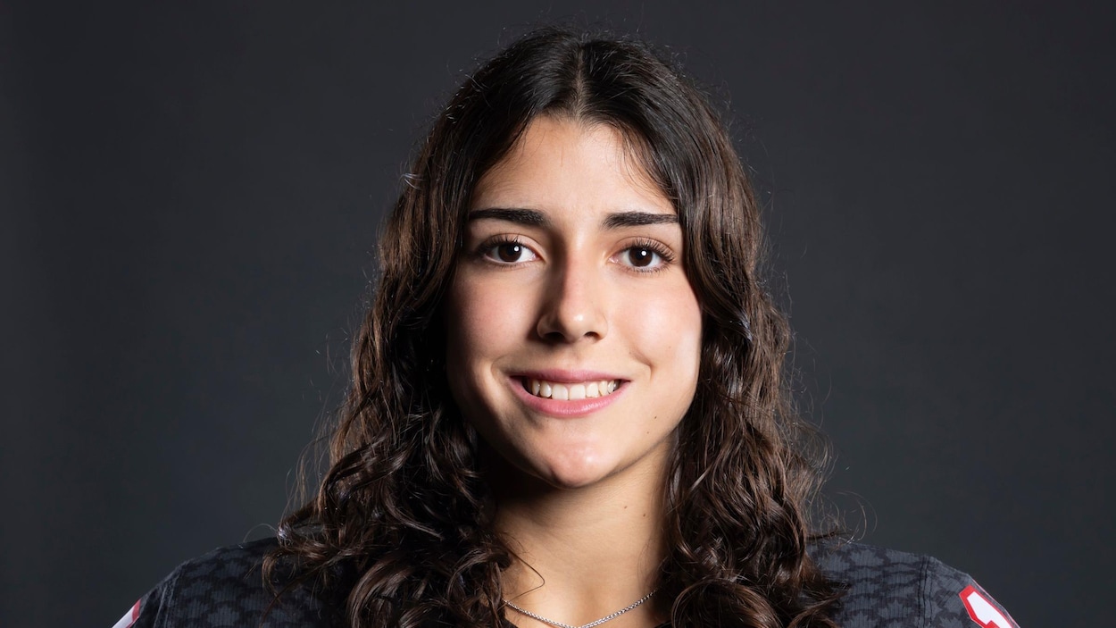 La hockeyeuse Rosalie Tremblay revient sur son expérience au Championnat mondial