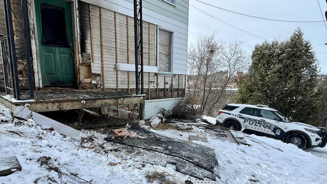 Un deuxième incendie ravage un même bâtiment de la rue Fabi, à Sherbrooke