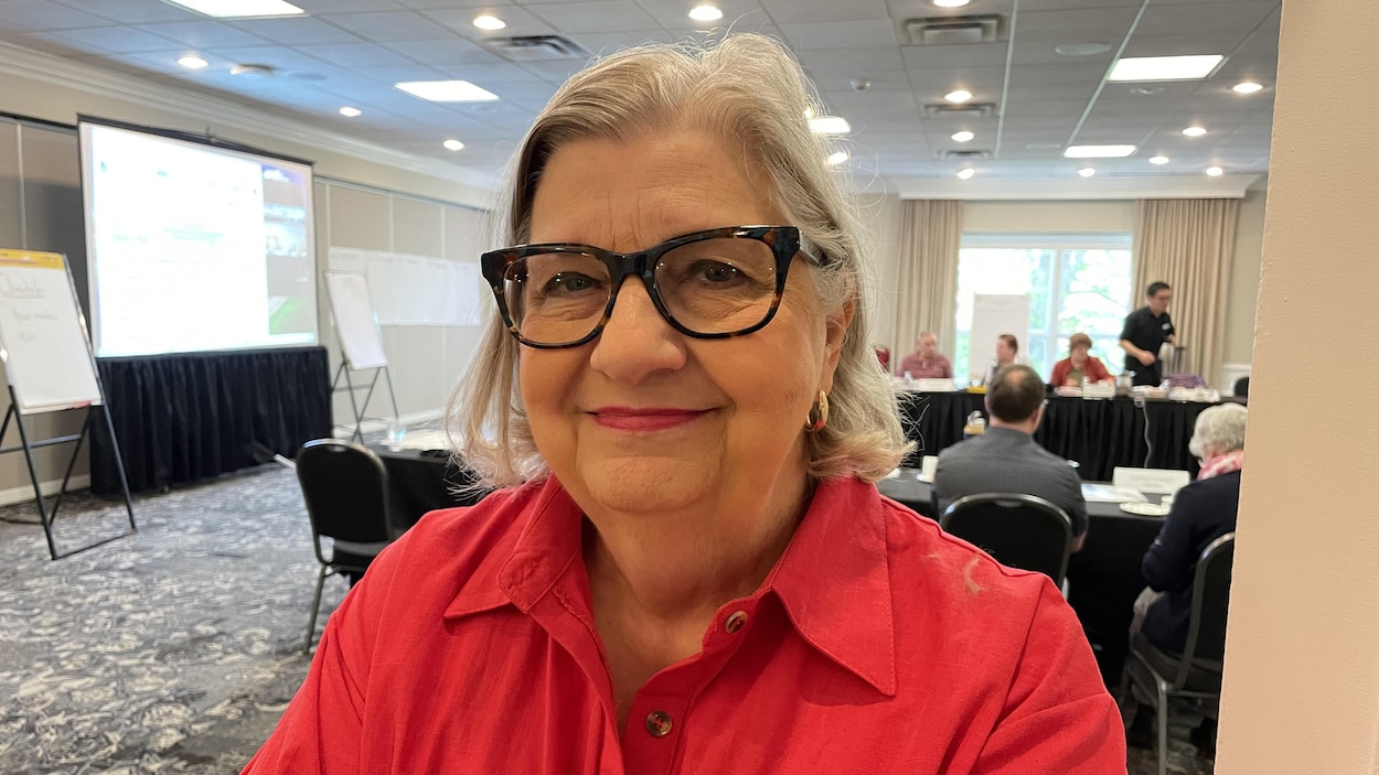 Des aînés francophones de partout au pays se rencontrent à Charlottetown