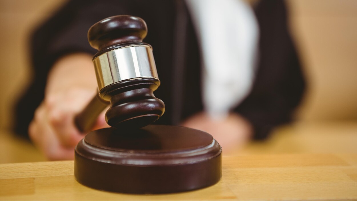 Une autre plainte en déontologie frappe la juge Denise Descôteaux