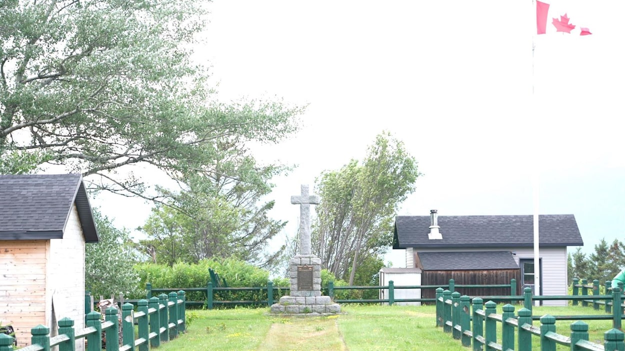 Après Champlain en Ontario, le monument à Jacques Cartier fait débat dans Charlevoix