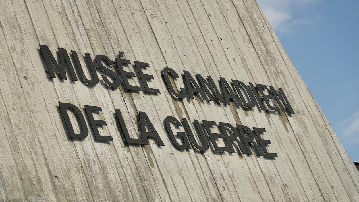 L’arme à feu offerte à Mark Carney exposée à Ottawa?