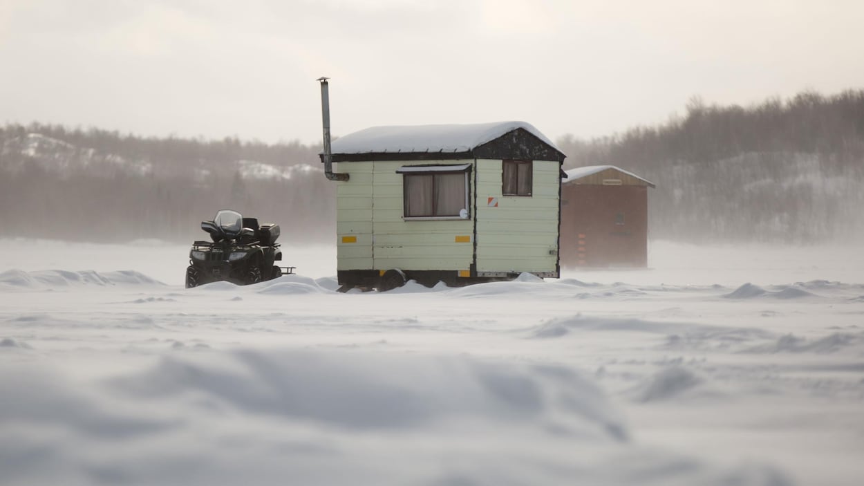 3,000 $ d'amendes pour avoir abandonné sa cabane de pêche