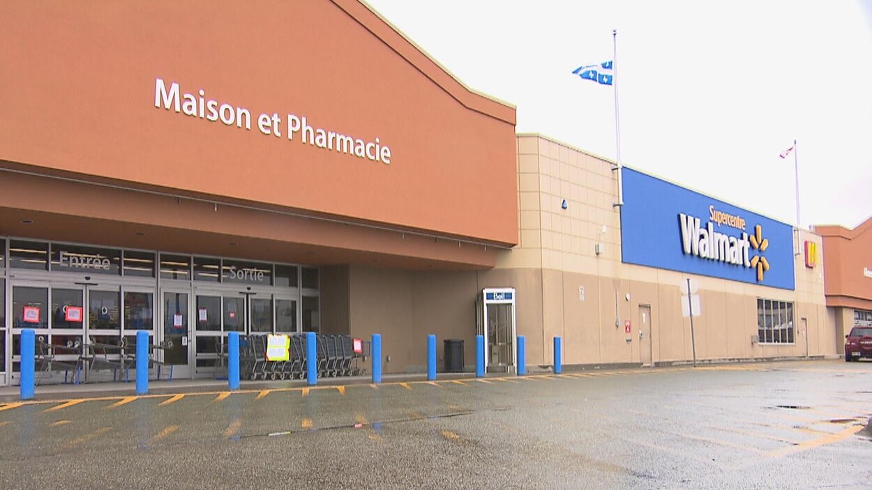 Le Walmart du plateau Saint-Joseph, à Sherbrooke, est fermé en raison d'un cas de COVID-19.