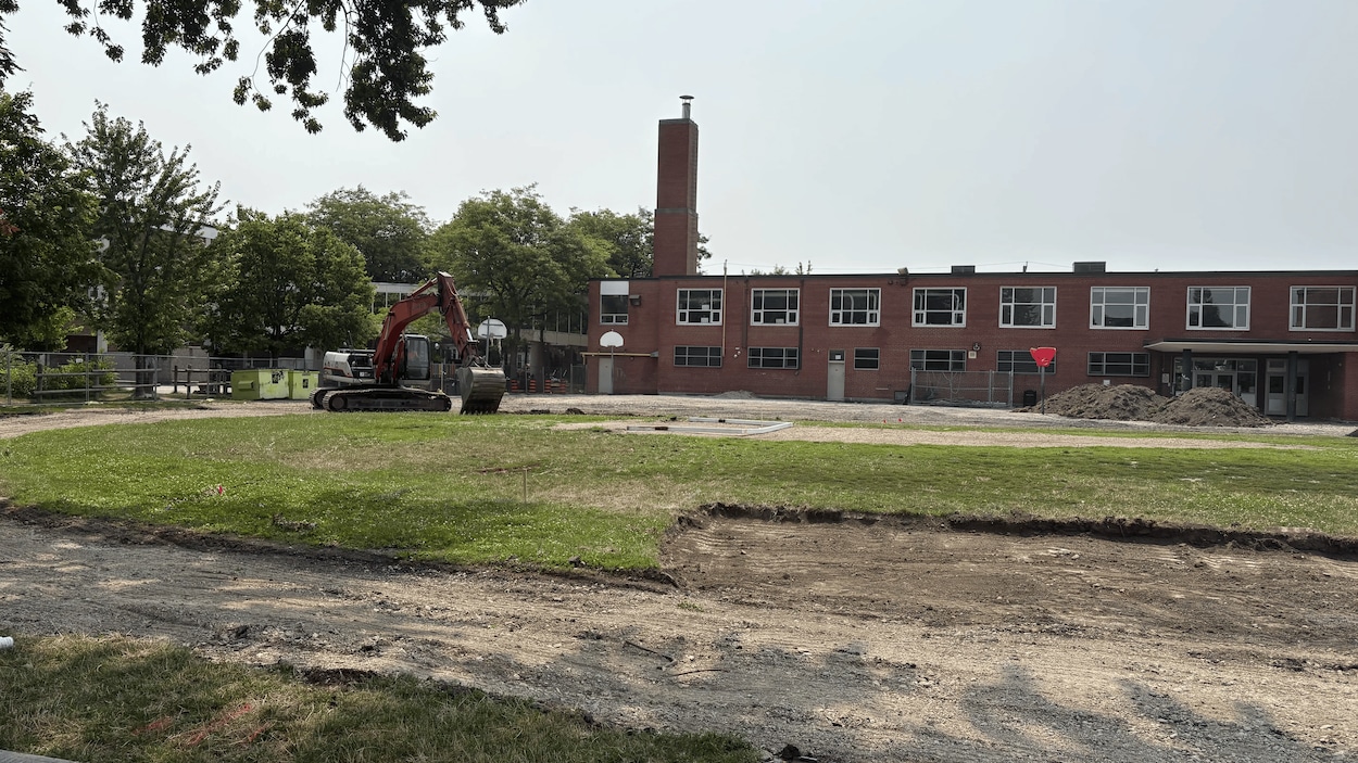 À l'école Sacré-Coeur de Toronto, un changement de décision fait sourciller
