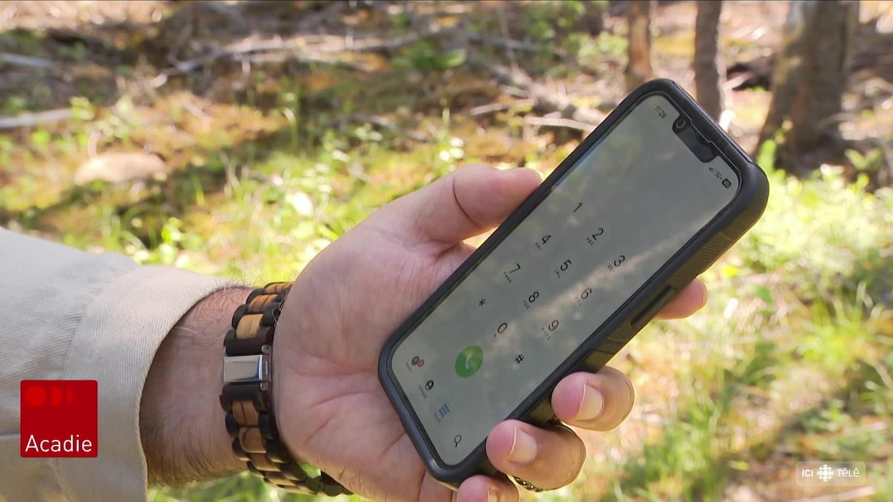 Les ennuis se poursuivent avec le réseau cellulaire de la Péninsule acadienne