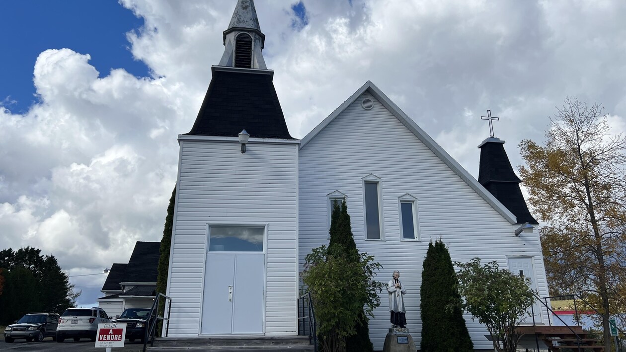 L’église de SaintVianney est à vendre Le téléjournal EstduQuébec