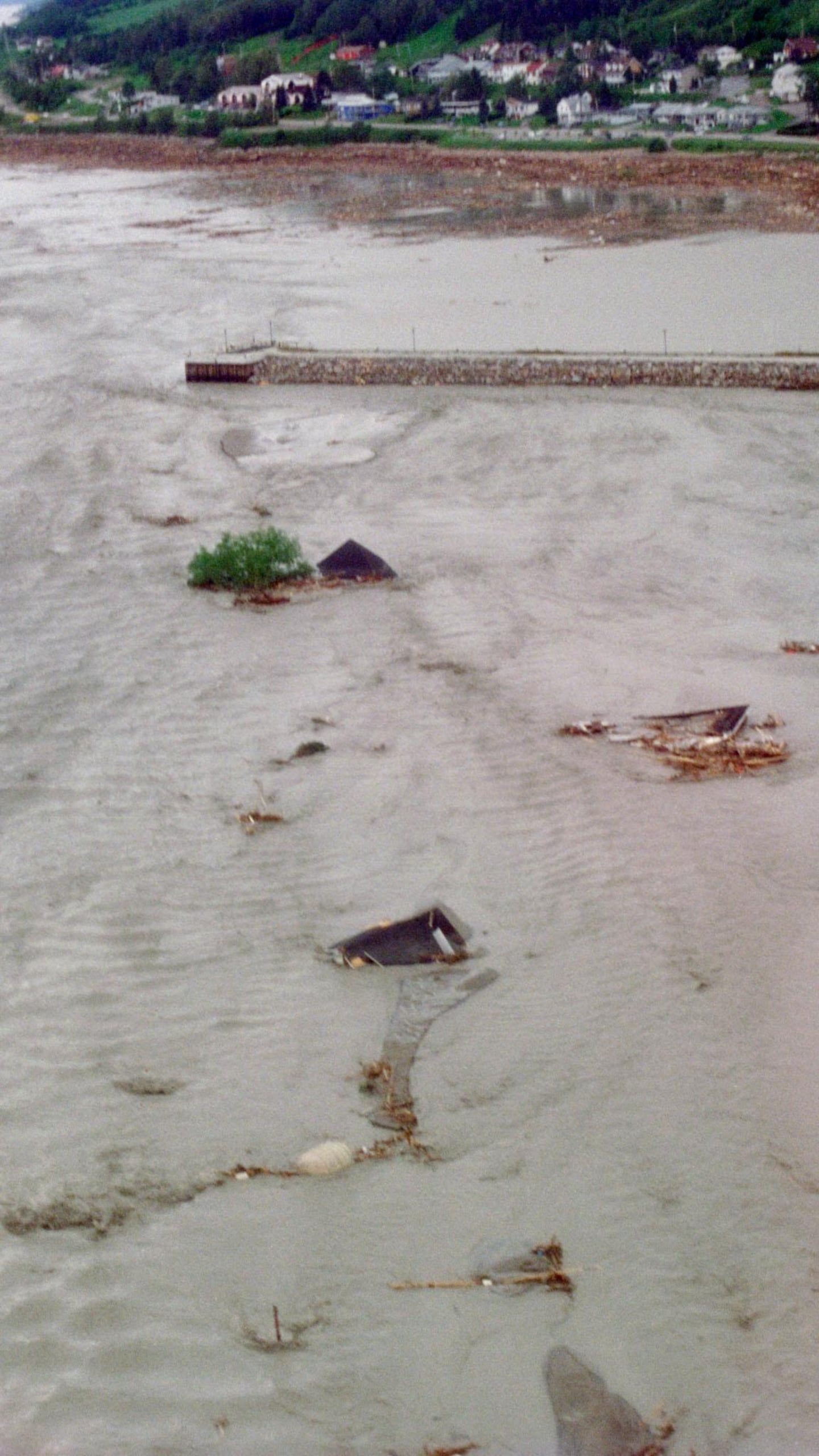 Le secteur de Grande-Baie en 1996.