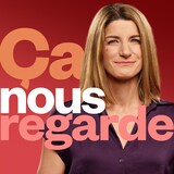La mention Ça nous regarde devant l'animatrice Madeleine Blais-Morin.