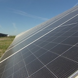 Des panneaux solaires.