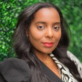 Portrait officiel d'Agapi Gessesse.
