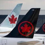 Mga eroplano ng Air Canada.