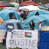 لقطة اليوم لمخيم الدعم للفلسطينيين في حرم جامعة ماكغيل في مونتريال.