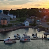 Eastport, Maine, is the site of a proposed underwater AI data centre that local residents and Peskotomuhkati leadership oppose. 