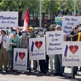 5月28日，唐人街社区在埃德蒙顿市政府前举行抗议，要求省市政府真正做些改变，改善唐人街治安。