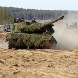 Dos tanques Leopard 2.