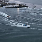 Vue de drone du départ des pêcheurs.