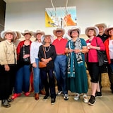 Une photo des sénateurs lors du voyage exploratoire.