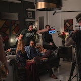 Un plateau d'un épisode d'une série dramatique verticale.