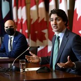 Prime Minister Justin Trudeau speaks alongside Minister of Health Minister Jean-Yves Duclos. The federal government will offer the provinces a 10-year health-care funding deal, CBC News has learned. (Justin Tang/The Canadian Press)