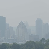 La ciudad canadiense de Montreal contaminada con el smog.