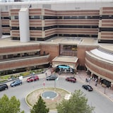 مستشفى جامعة ألبرتا في إدمونتون، عاصمة مقاطعة ألبرتا في غرب كندا.