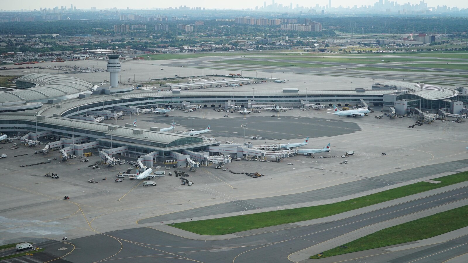aéroport pearson vue des airs