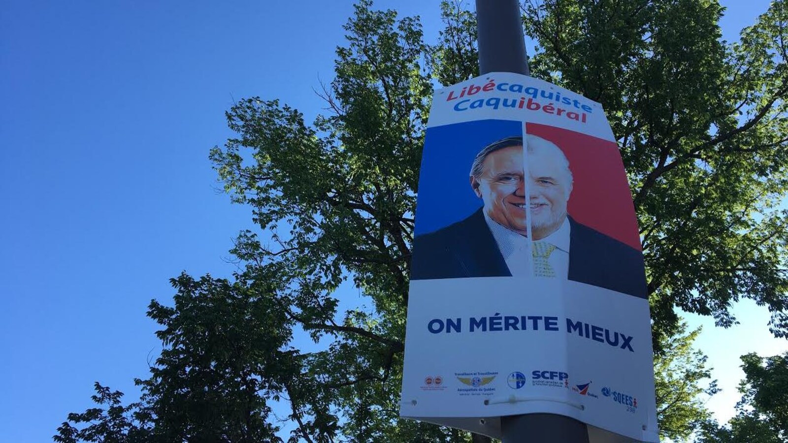 Une des affiches dans la circonscription de Taschereau.