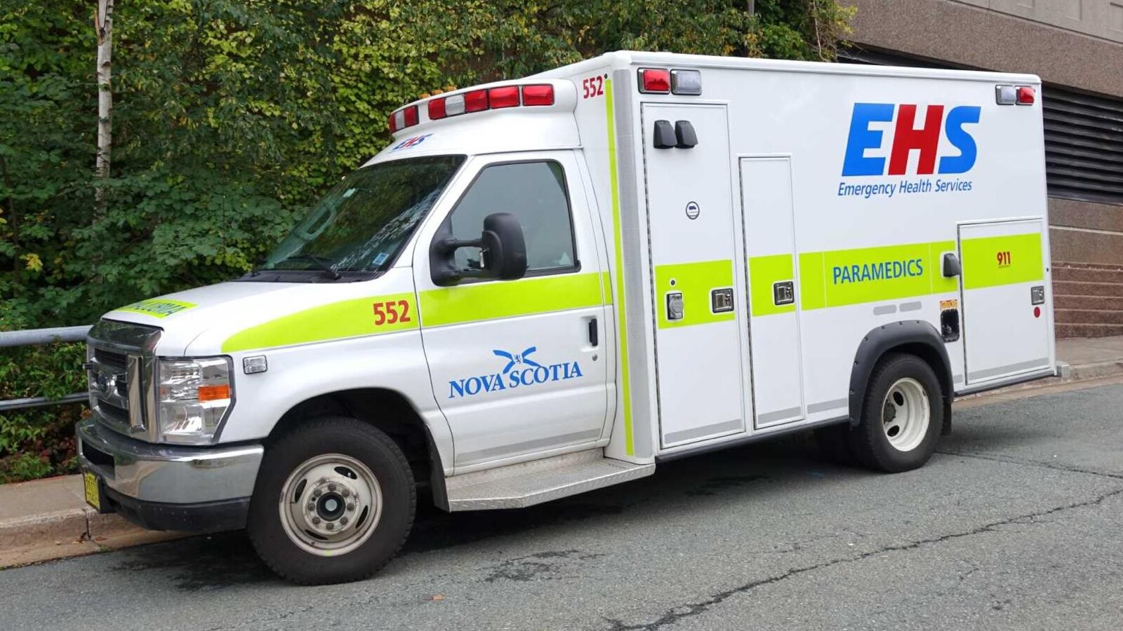 Ambulance stationnée.