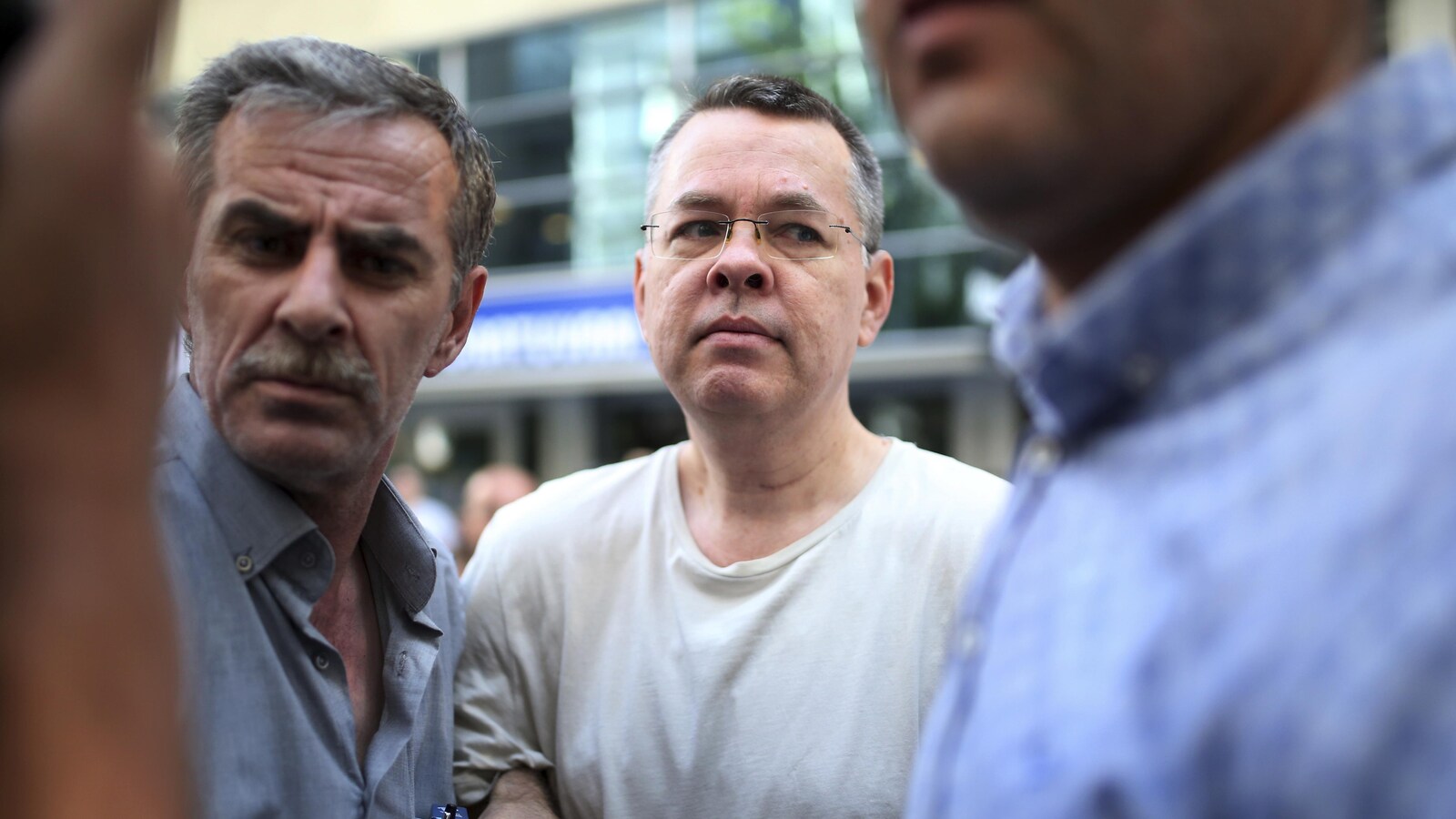 Andrew Craig Brunson, un pasteur évangélique de Black Mountain, en Caroline du Nord, arrive chez lui à Izmir, Turquie. Un pasteur américain pourrait bientôt être libéré après deux ans de captivité en Turquie.