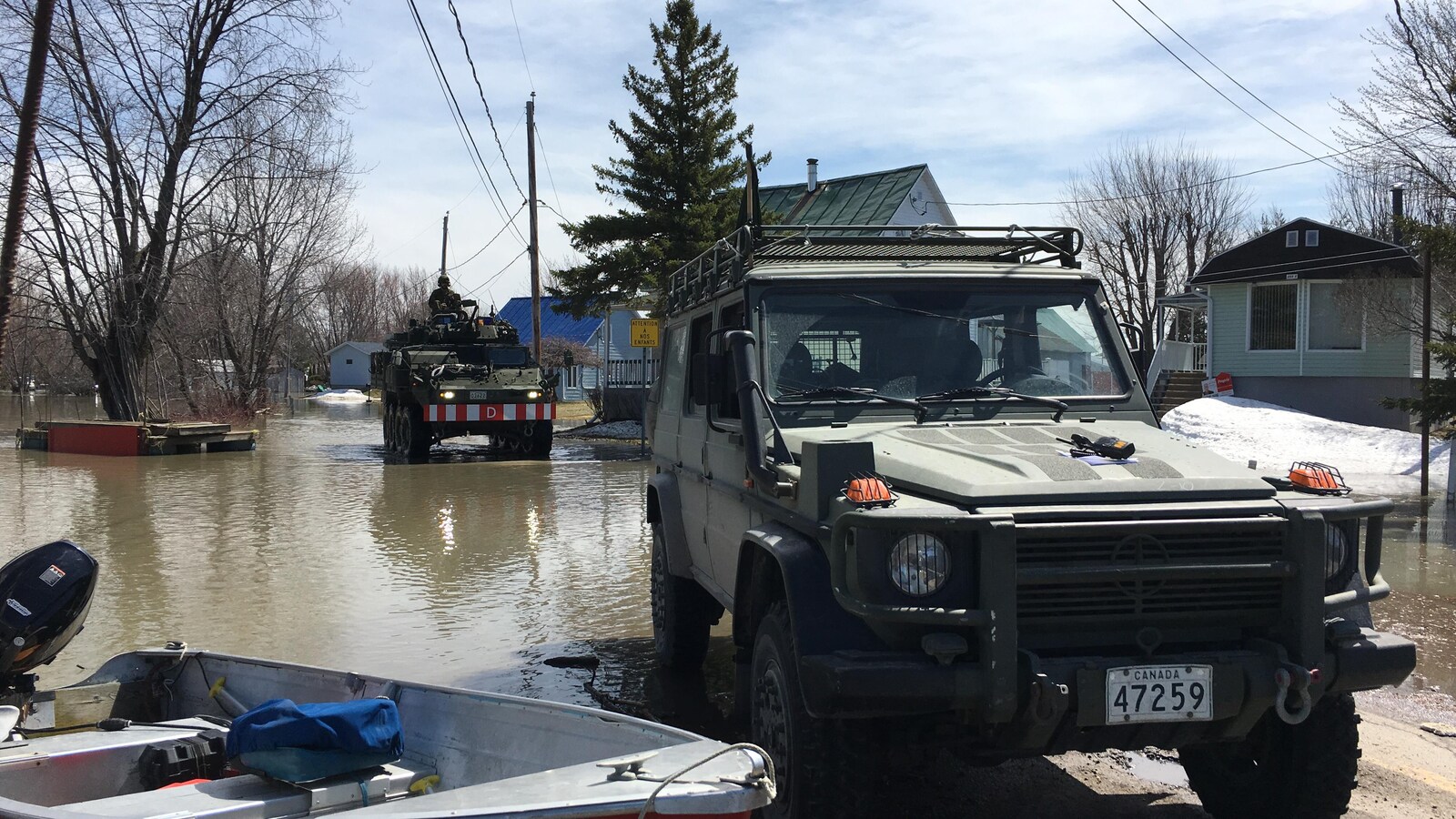 L'armée est en renfort dans la zone sinistrée de la municipalité de Maskinongé.