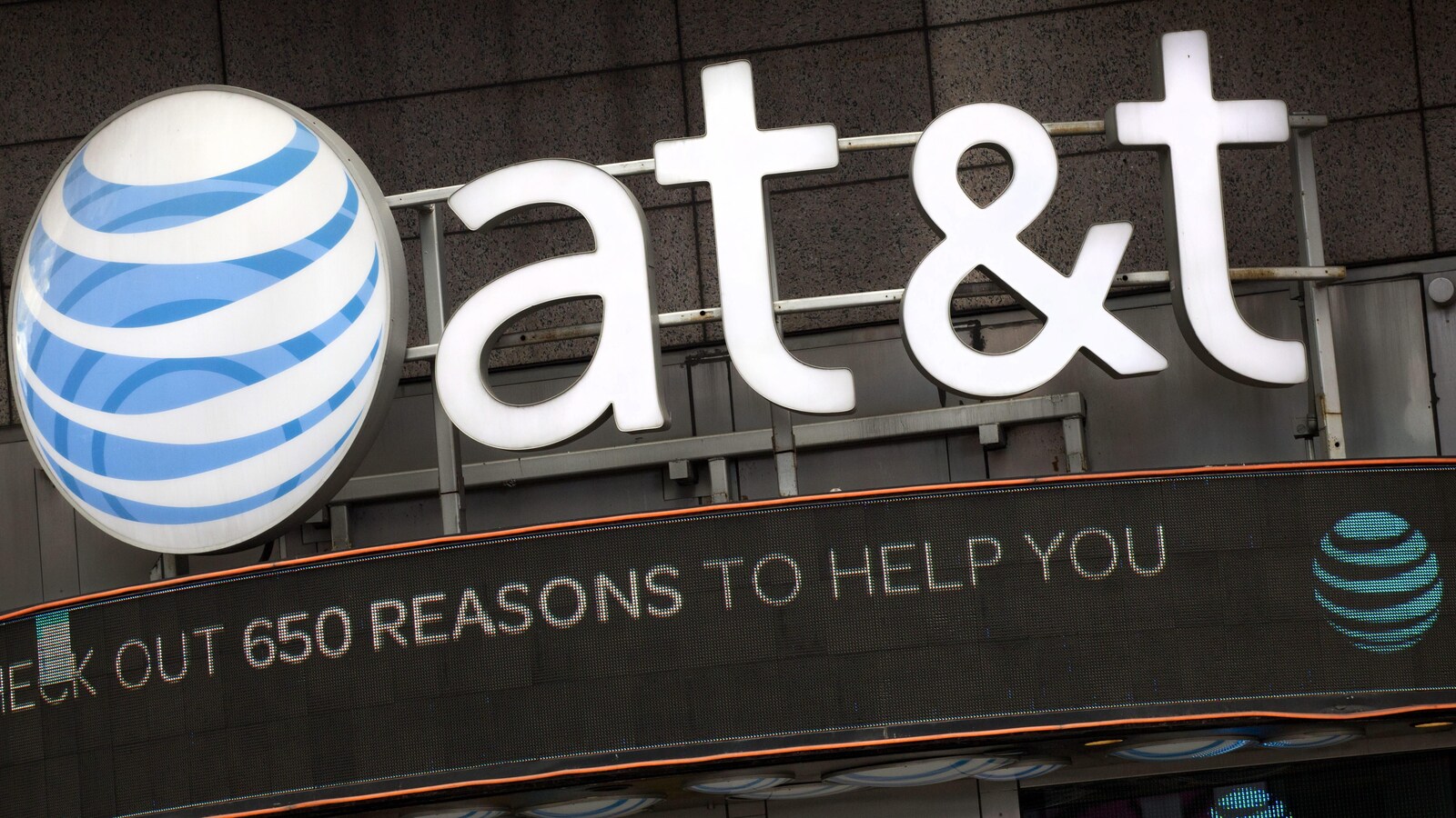 Une enseigne d'AT&T à New York