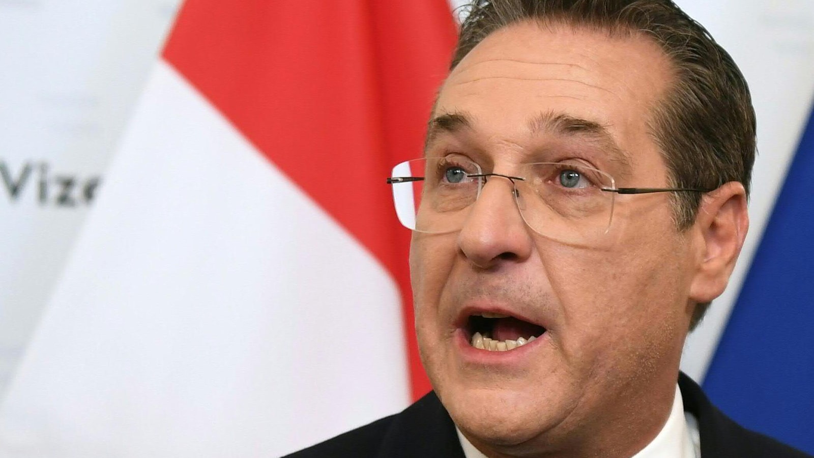 Affaire Strache : la vidéo qui a fait exploser l'extrême-droite autrichienne Affaire Strache : la vidéo qui a fait exploser l'extrême-droite autrichienne