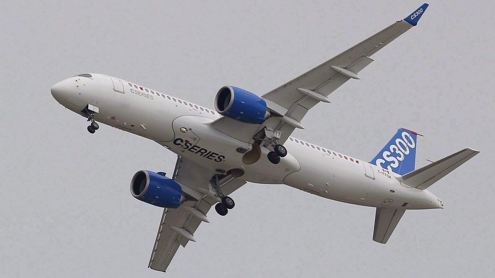 Un avion de la C Series en démonstration au salon aéronautique du Bourget, en France.