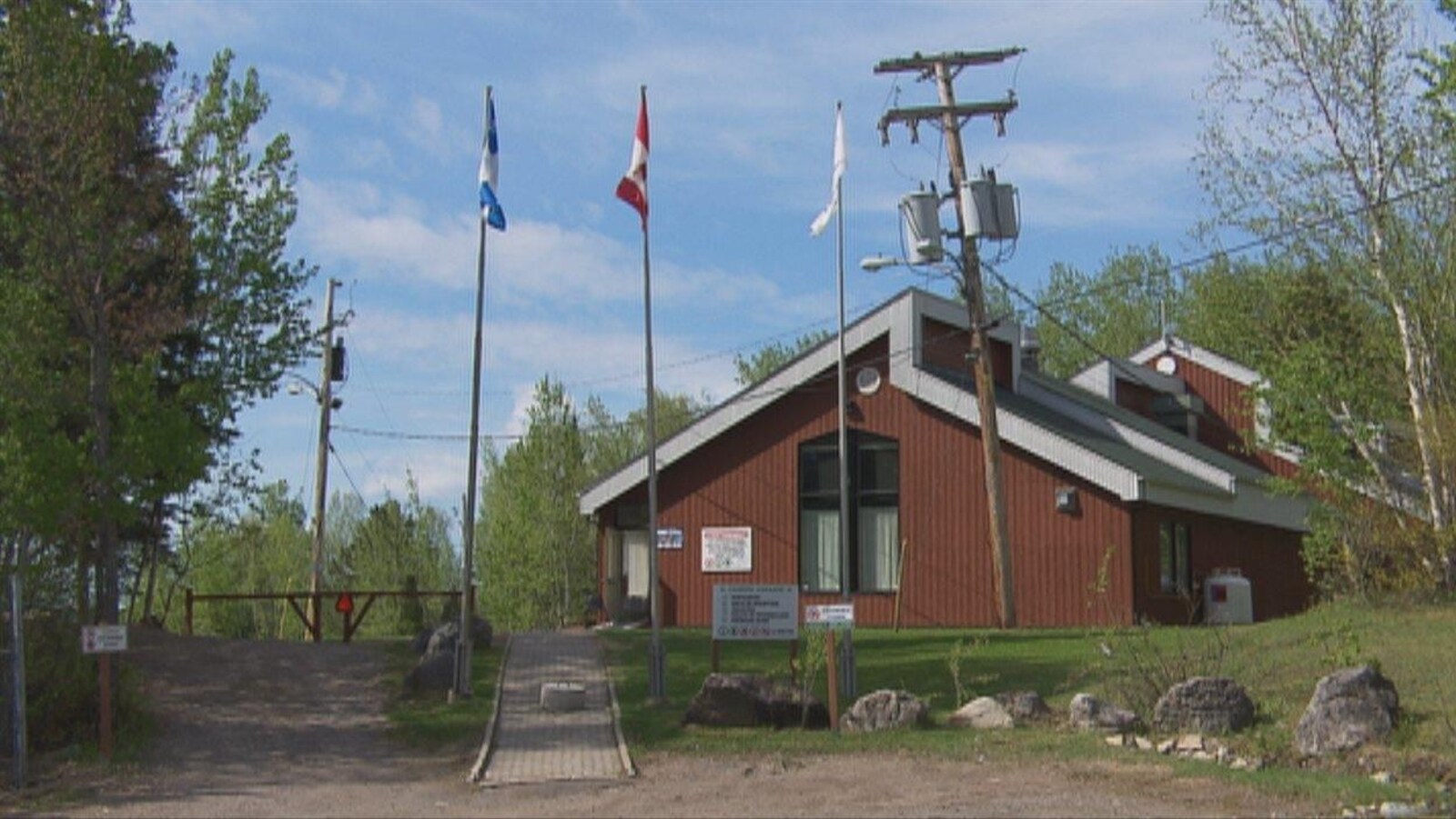 Saguenay renouvelle son entente avec le Camping Jonquière ICI Radio