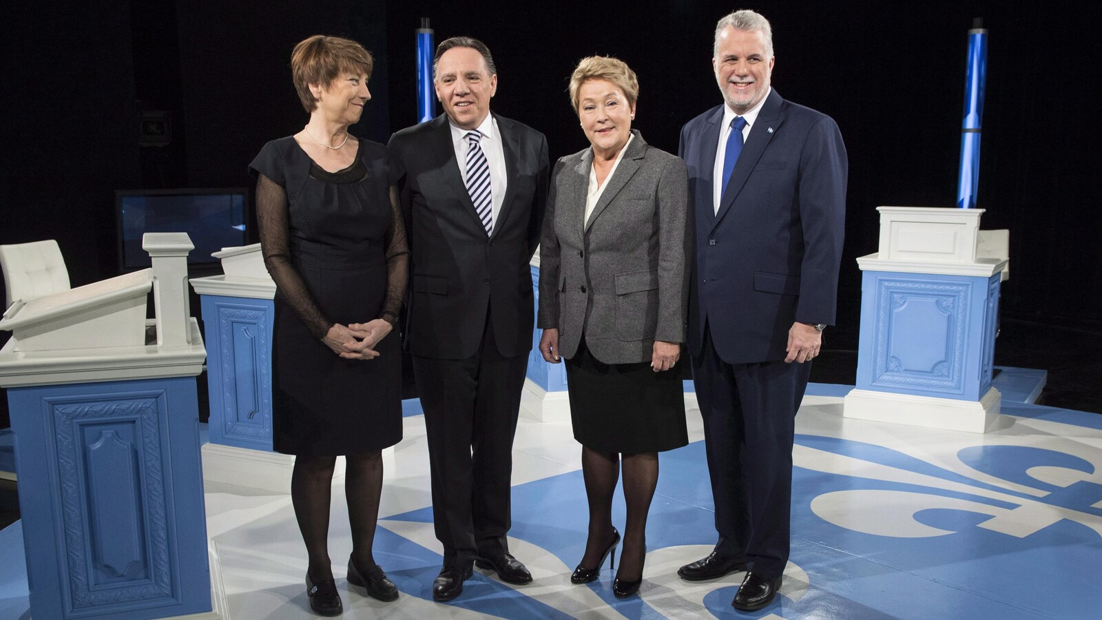 Françoise David, François Legault, Pauline Marois et Philippe Couillard sur plateau du débat des chefs de 2014.