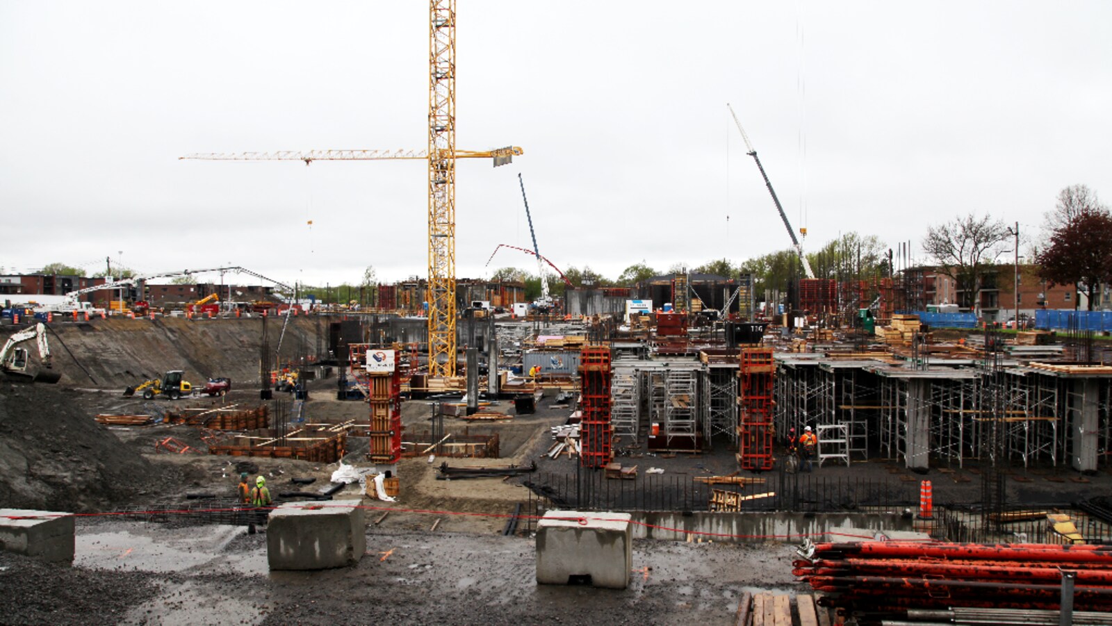 Le chantier de l'Hôpital de l'Enfant-Jésus à Québec.