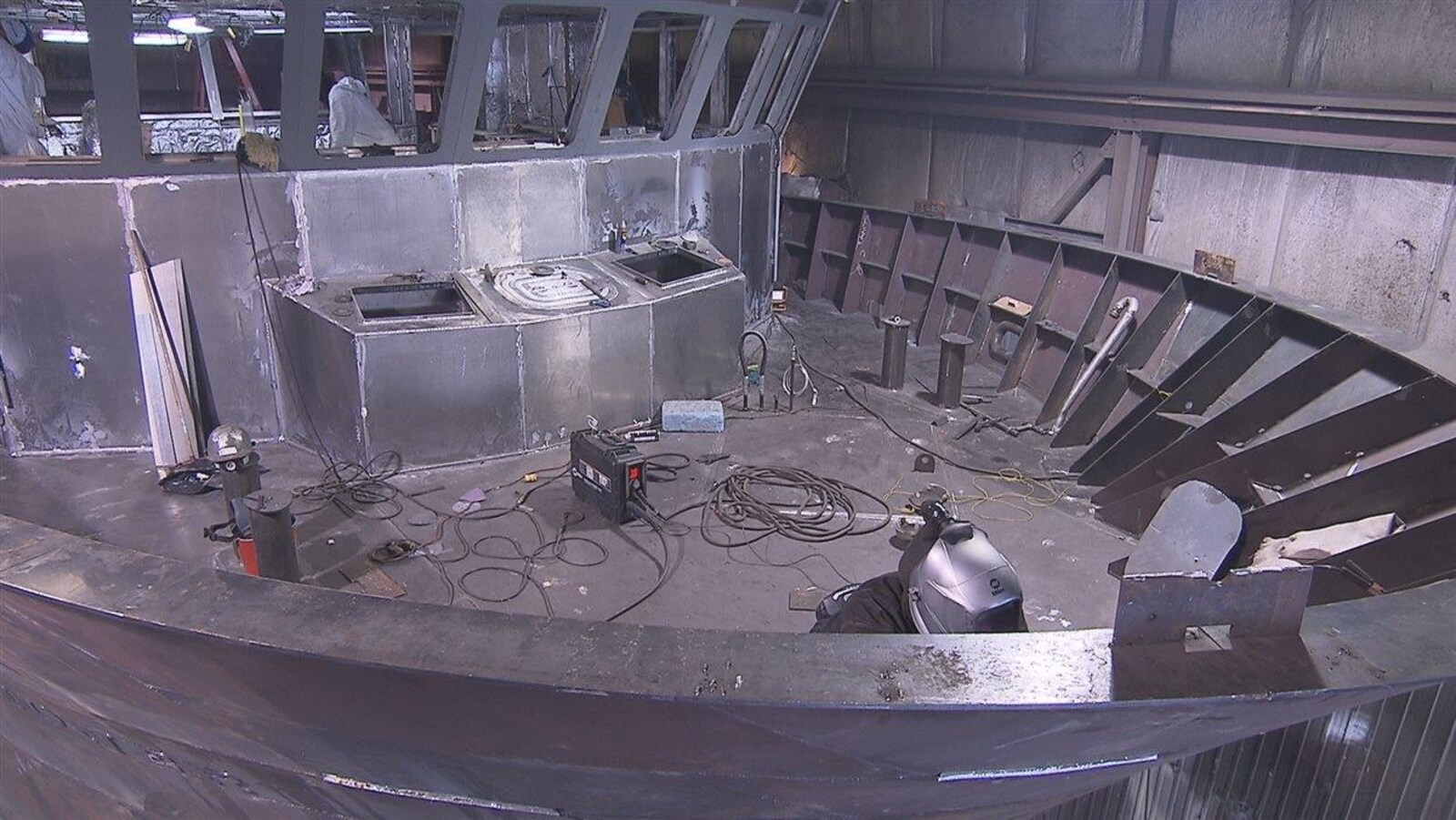 La construction de six navires de recherche et de sauvetage de la Garde côtière canadienne a commencé au chantier naval Forillon de Gaspé