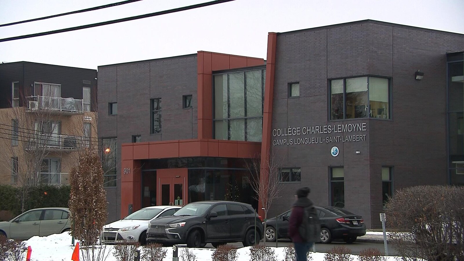 L'édifice du Collège Charles-Lemoyne, campus Longueuil-Saint-Lambert