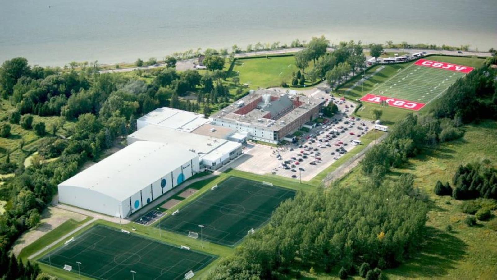 Montréal dépense 15 millions pour acheter un complexe sportif à RivièredesPrairies ICI Radio Montréal dépense 15 millions pour acheter un complexe sportif à RivièredesPrairies ICI Radio