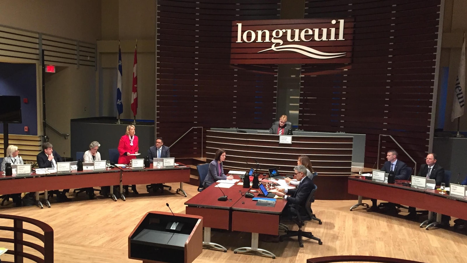 Le conseil municipal de Longueuil a approuvé, le 20 mars 2018, l'acte de vente d'un terrain de 587 000 mètres carrés qui permettra à Molson Coors d'y construire sa nouvelle usine.