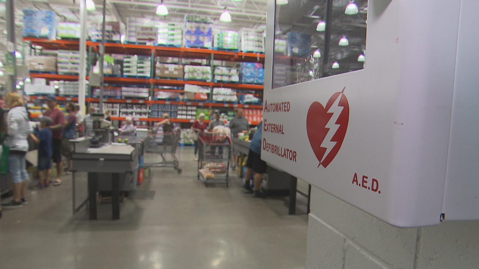 Le défibrillateur de la succursale Costco à Trois-Rivières a permis à un client d'avoir la vie sauve en février dernier.