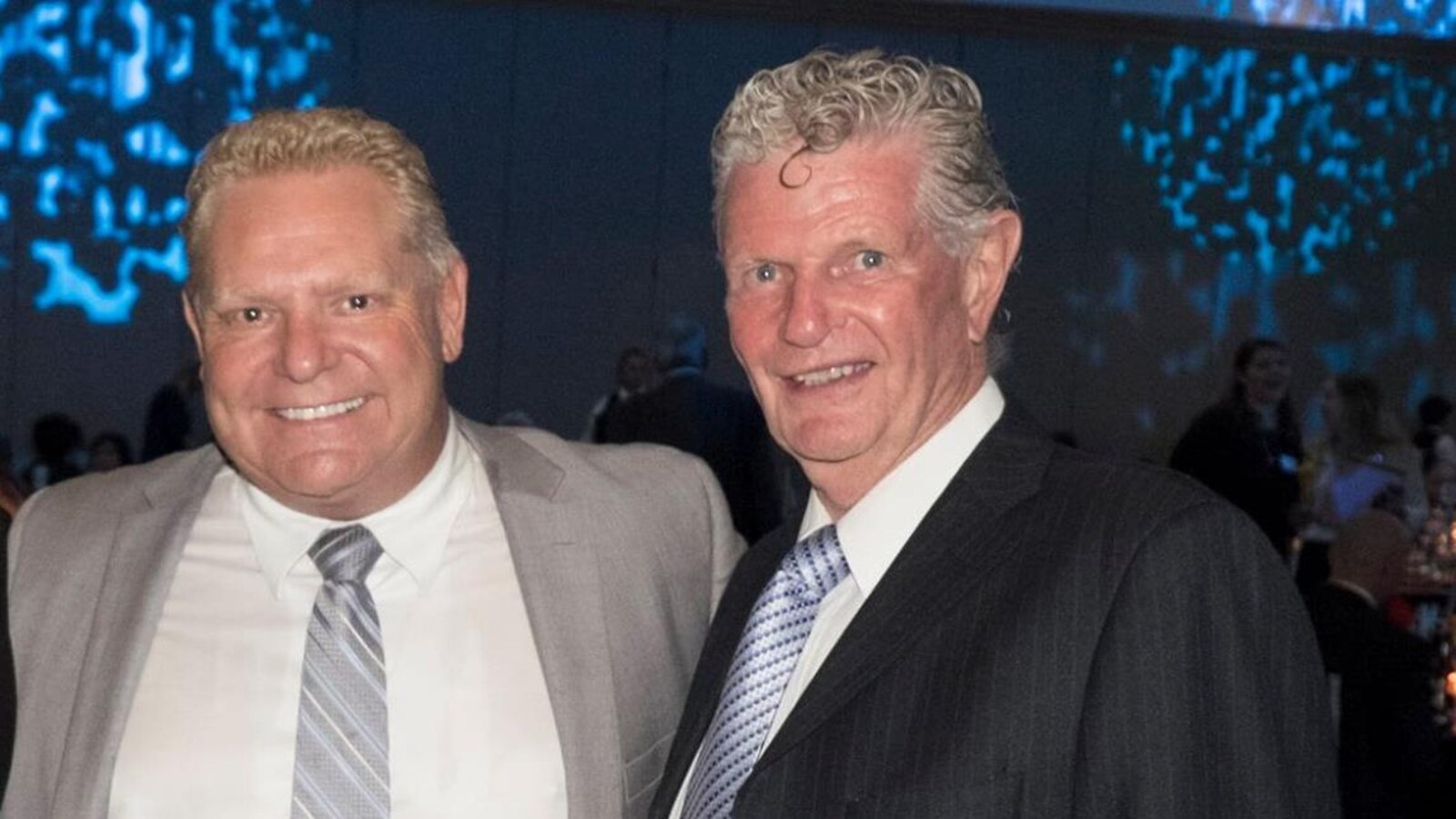 Photo des deux hommes.