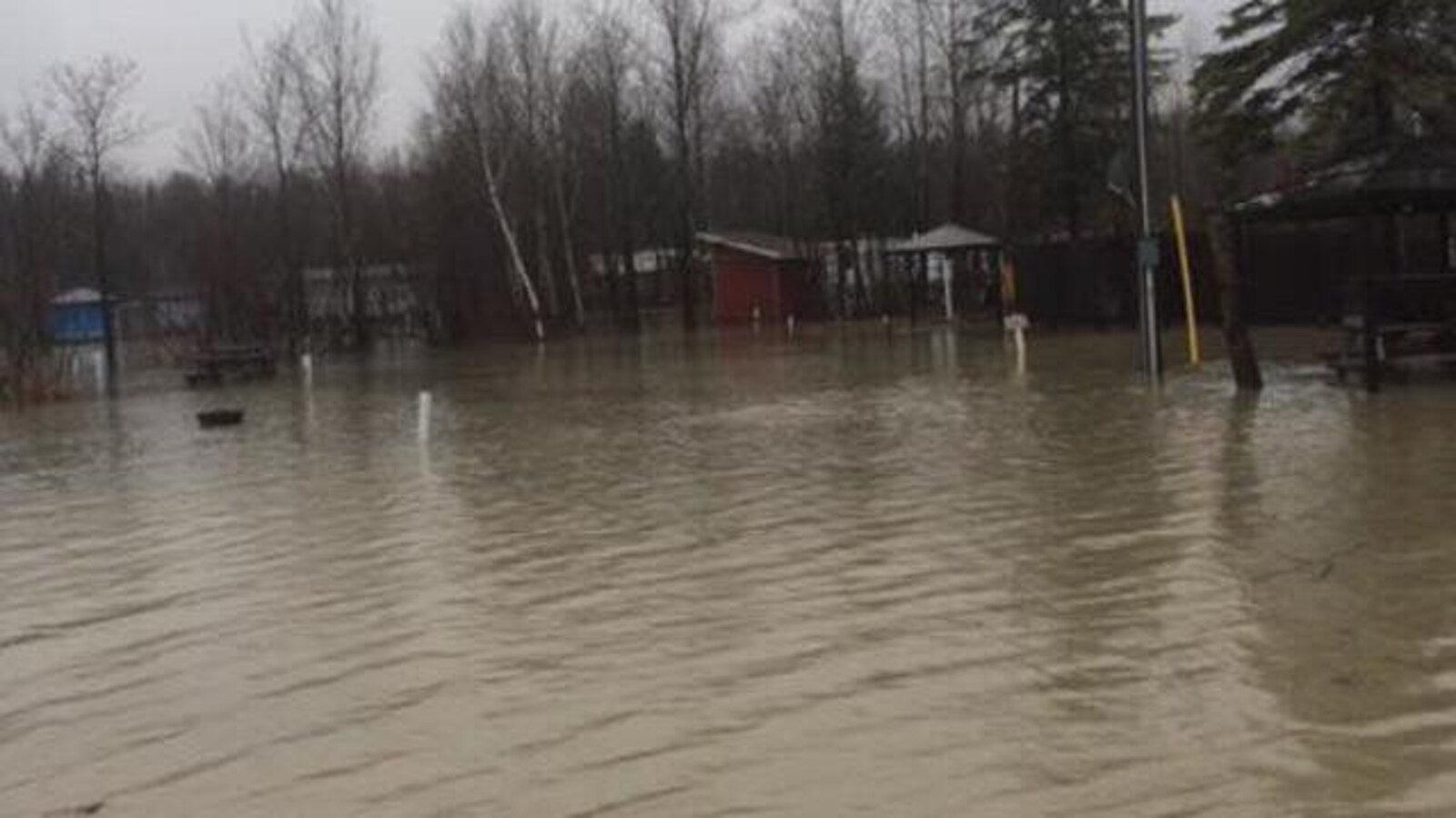 Un terrain inondé