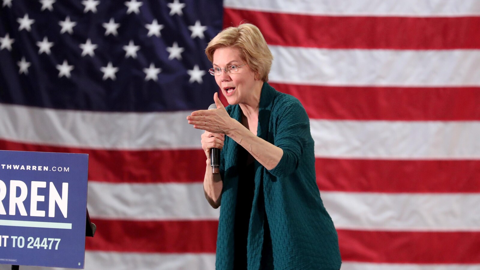 Elizabeth Warren, candidate démocrate à la présidentielle américaine de 2020 et sénatrice progressiste