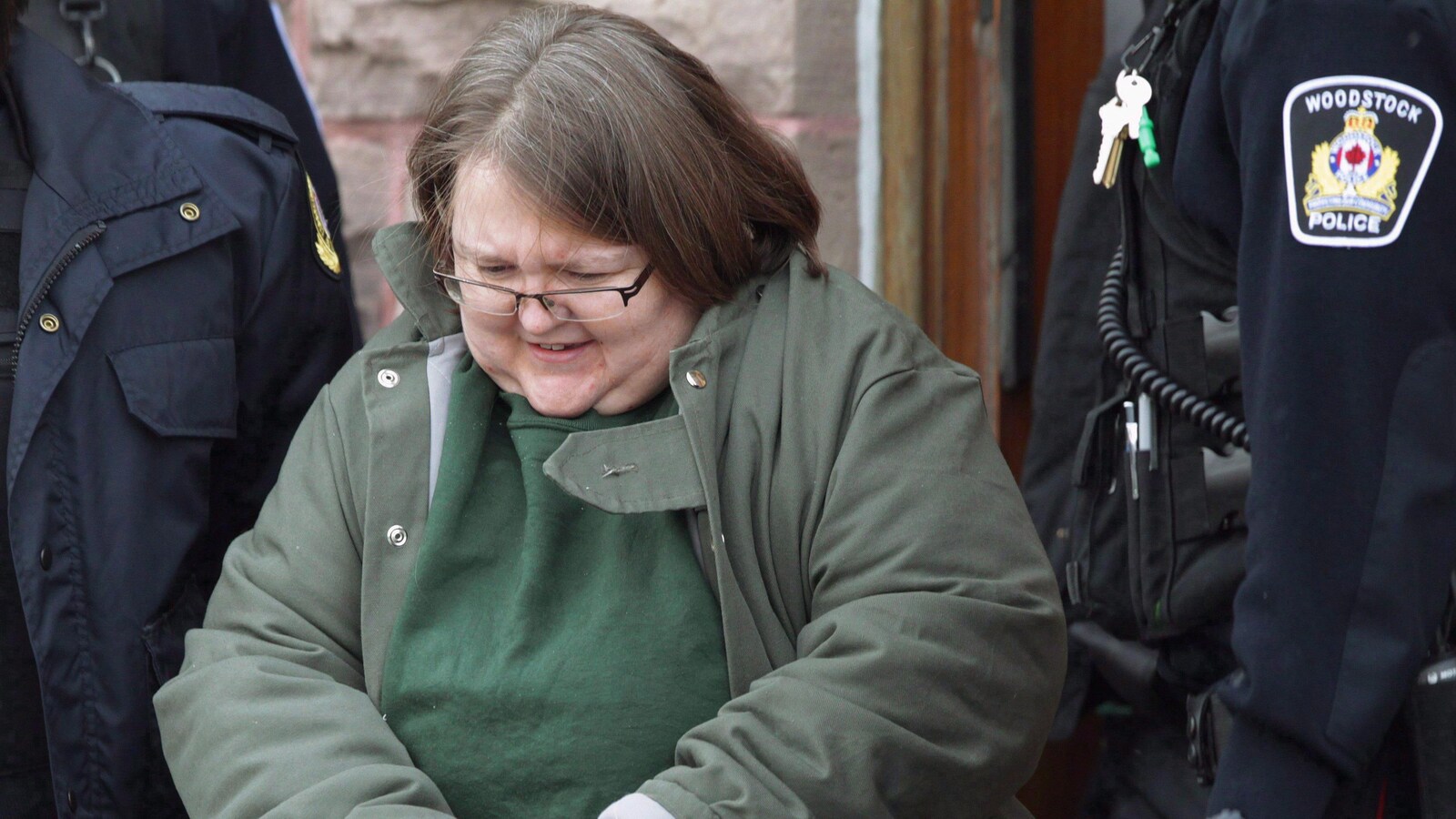 Elizabeth Wettlaufer après une comparution au Palais de justice de Woodstock en janvier 2017